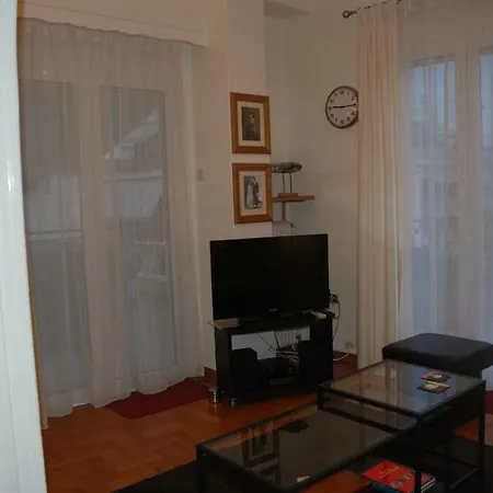 Soulis' Penthouse Near Acropolis Apartment *